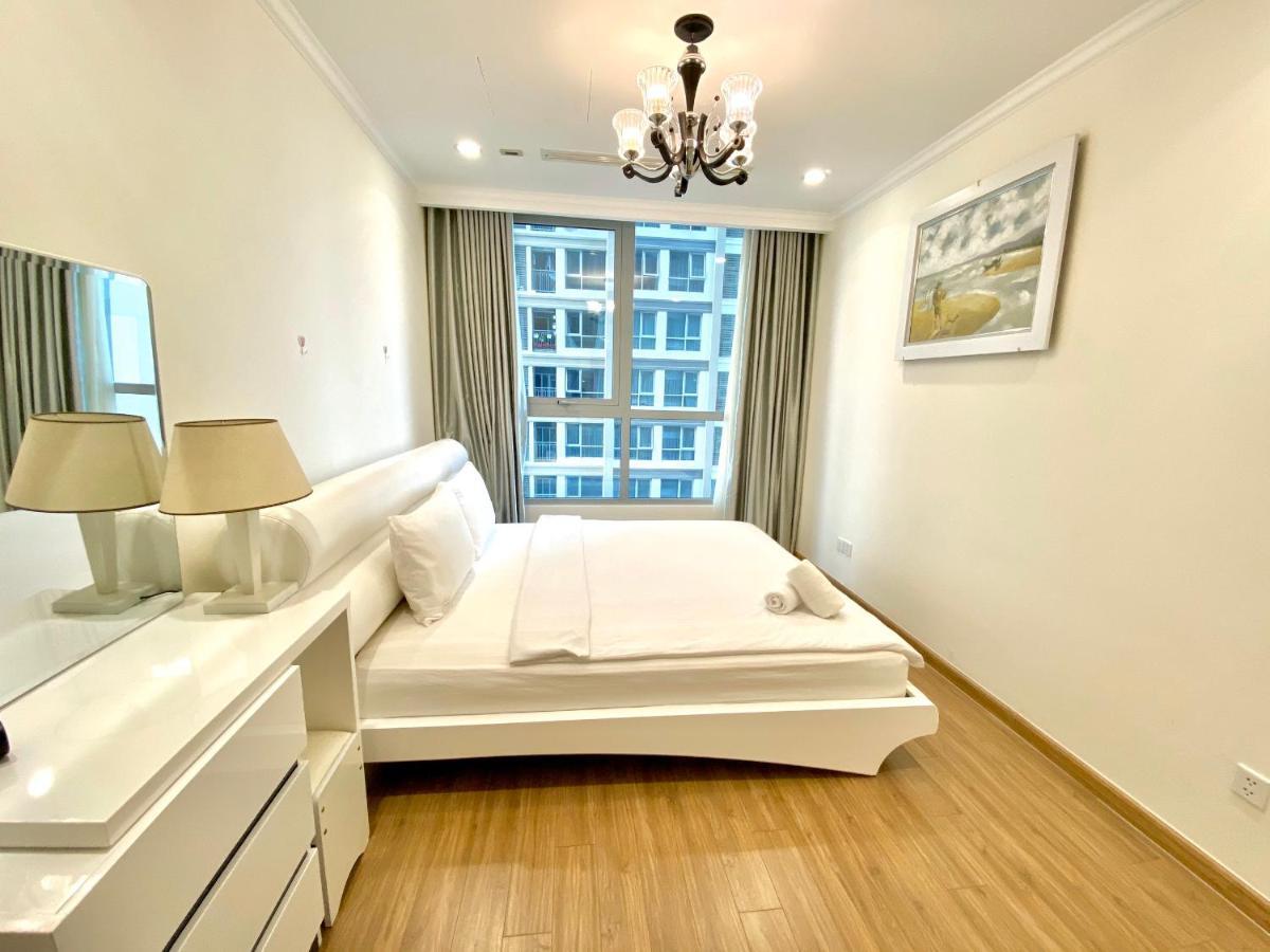 Vinhomes Central Park - Stylish And High Class Service Apartment - 10 Stars Ho Şi Min Exterior foto